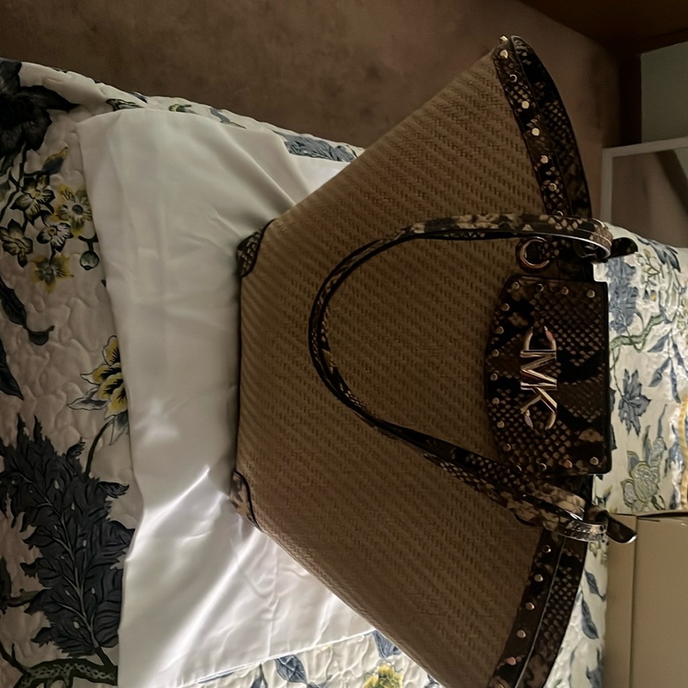 MK Stray Bag